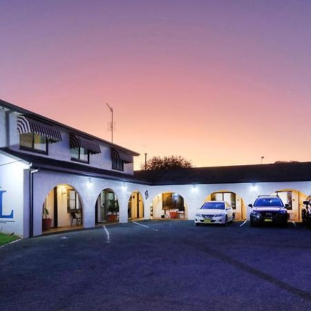 Parkes Federation Motel Екстер'єр фото