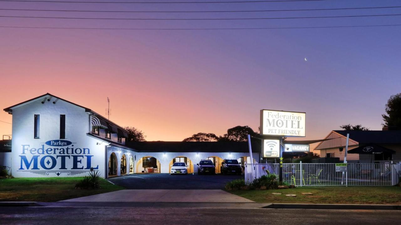 Parkes Federation Motel Екстер'єр фото